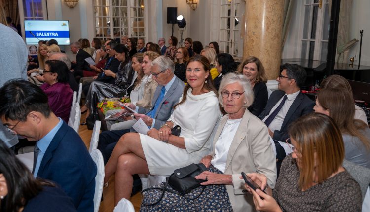 Balestra 12