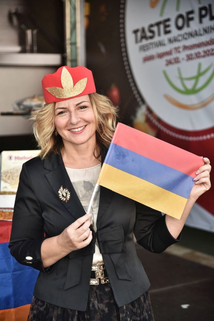 Taste of Planet 2022 - Jermenija predstavila Novosađanima svoju kulturu i nacionalnu kuhinju 7 4 5529