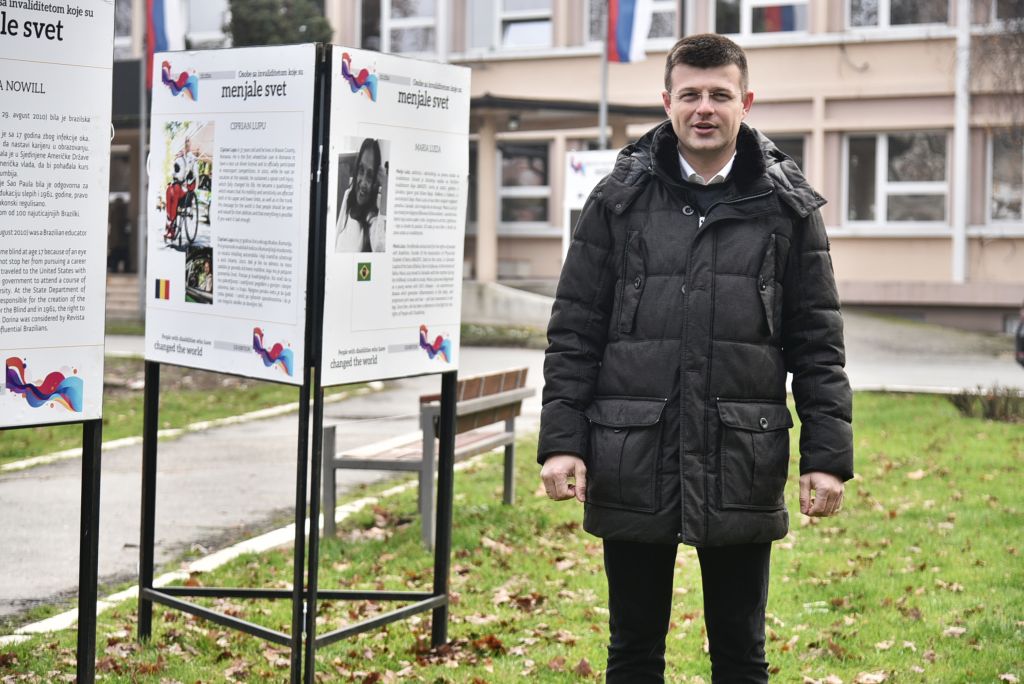 Otvorena izložba „Osobe sa invaliditetom koje su menjale svet“ 1 4549