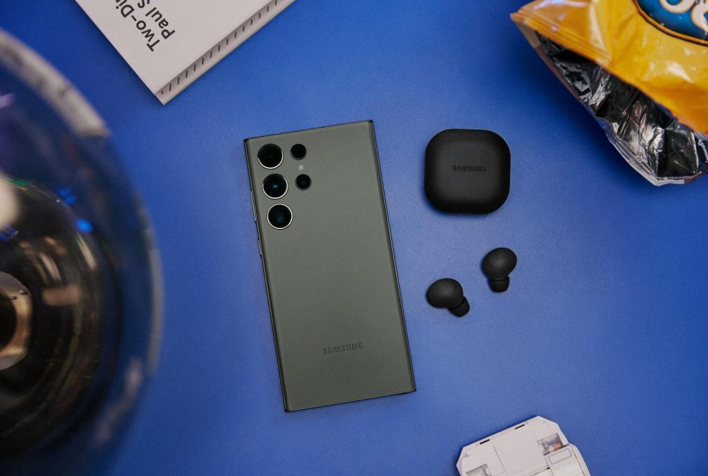 Samsung je predstavio novu Galaxy S23 seriju, a model Ultra ima sve što vam treba 1 09 Galaxy S23 Ultra lifestyle