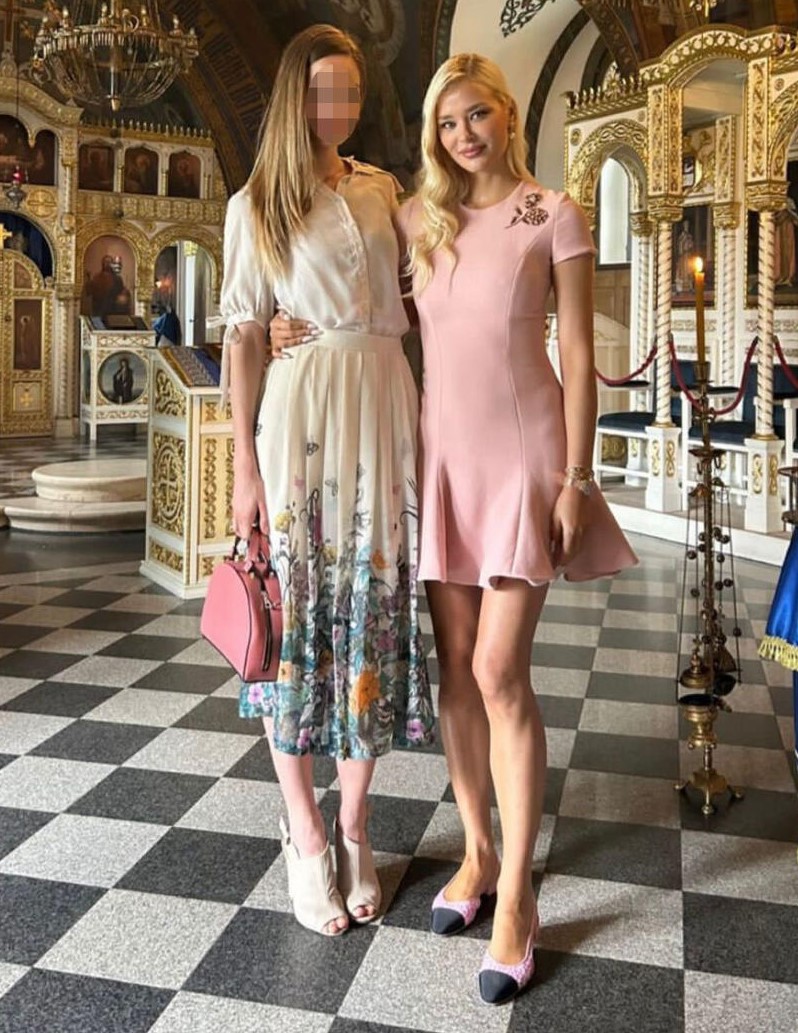 SPREMNA ZA CRKVENO VENČANJE: Krstila se Sofija Milošević (FOTO) 1 Sofija Milosevic krstenje