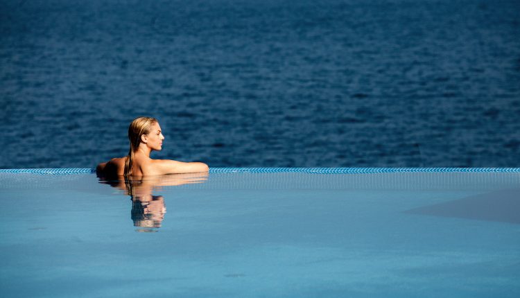 15 Vitality Hotel Punta Infinity outdoor pool