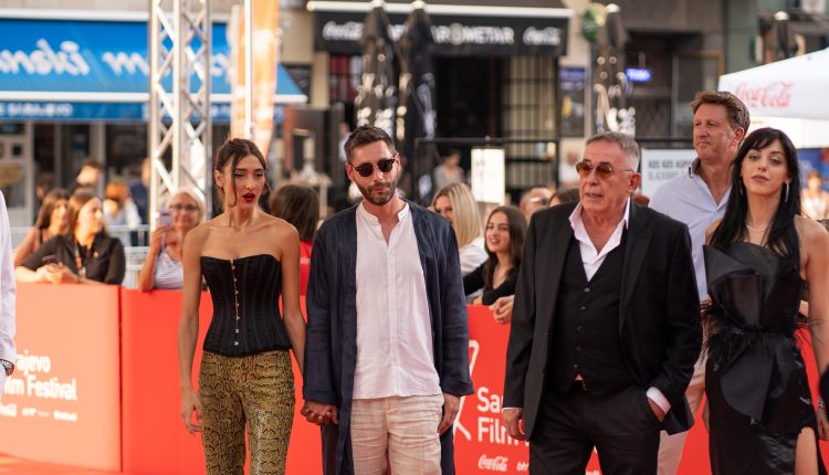 RED CARPET 15