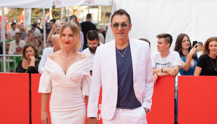 RED CARPET 19