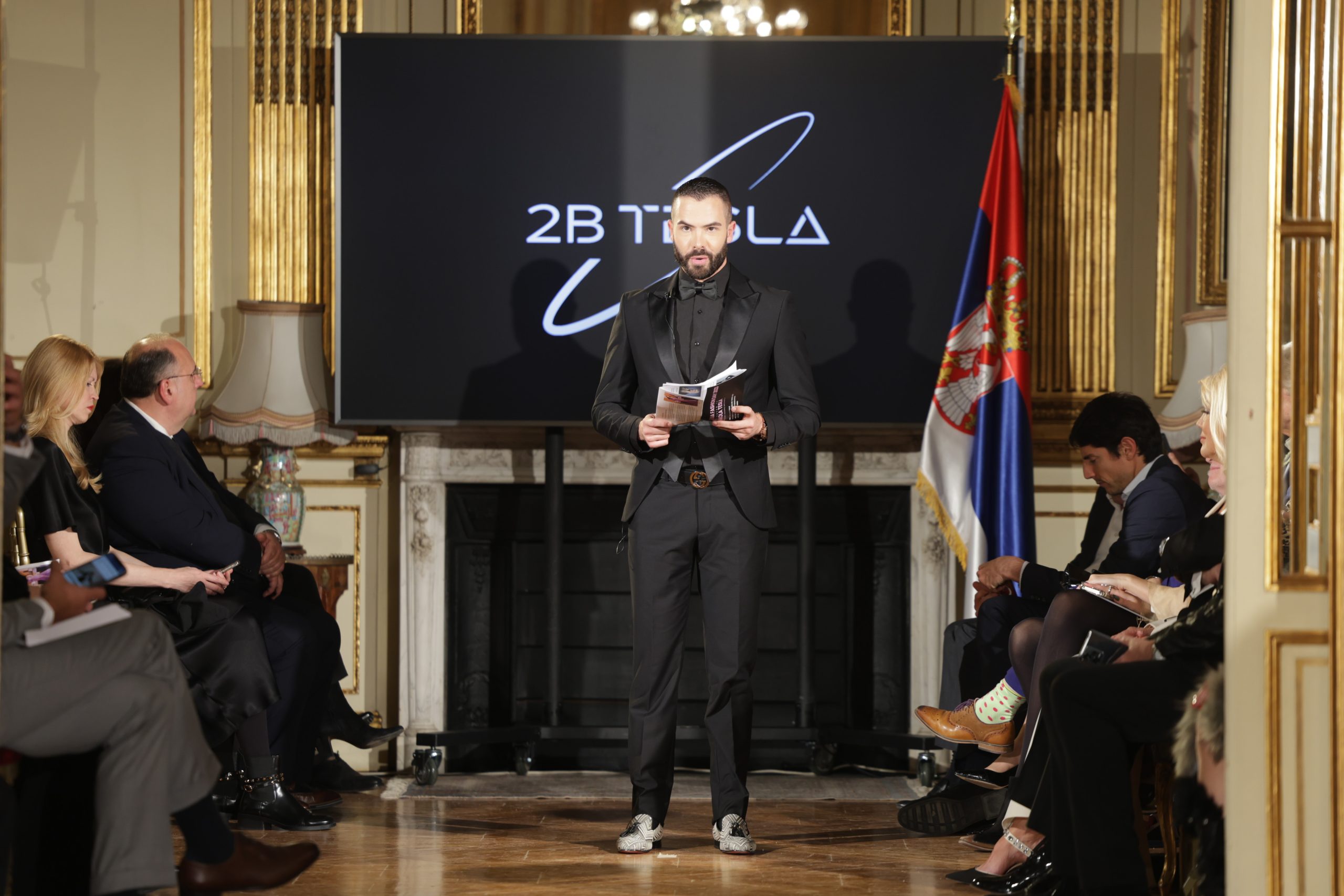 Srpski dizajneri oduševili parisku publiku spektakularnim revijama u okviru 7. Serbian Fashion Day-a 1 010A1631 scaled