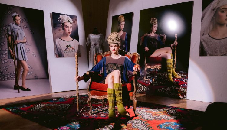 modni fotograf pavel surovi otvaranje izlozbe kraljica