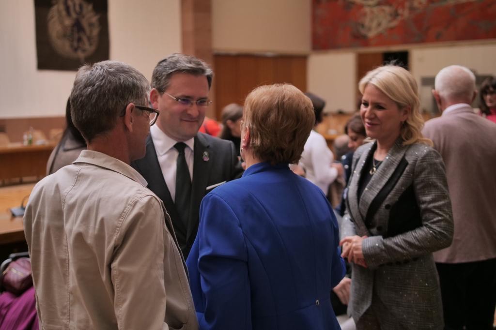 OSOBE SA INVALIDITETOM MENJAJU SVE(S)T - 33 saveza udruženja osoba sa invaliditetom u Srbiji 2 ns 2