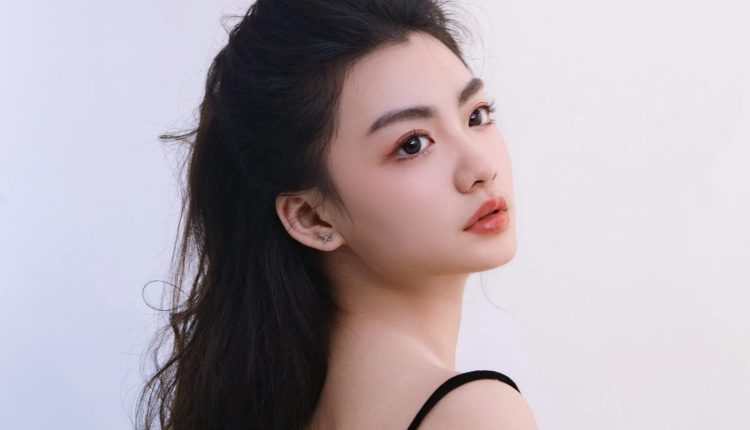 Zhou