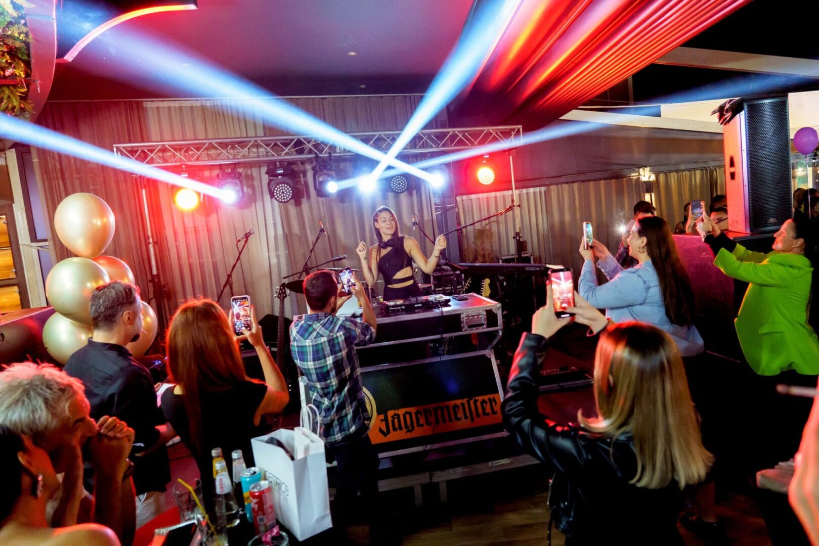 Foto DJ Lukarevska