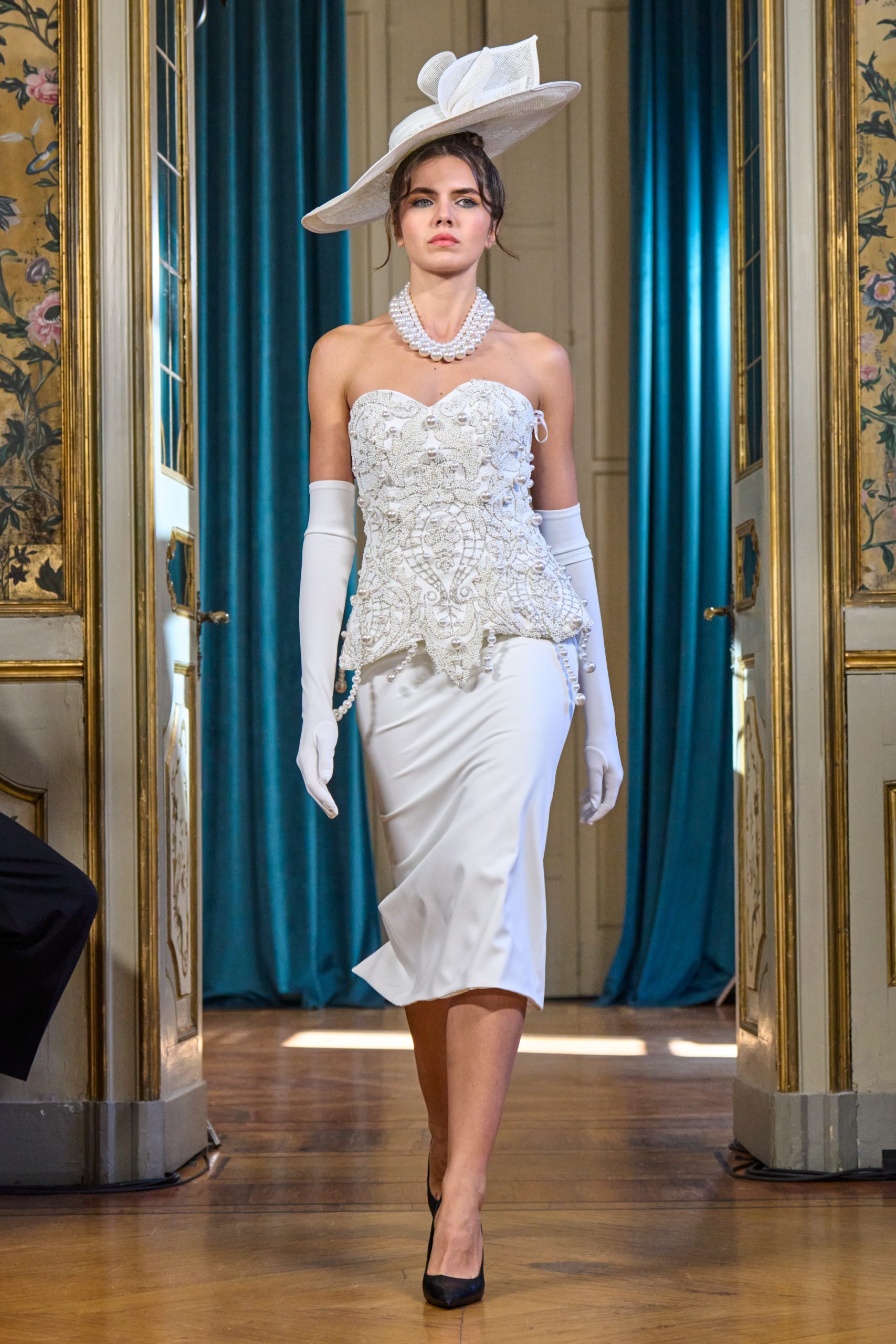 ZADIVLJUJUĆA REVIJA: Kreacije Dijane Radonjić oduševile Milano Fashion Week 6 IMG 4652 scaled