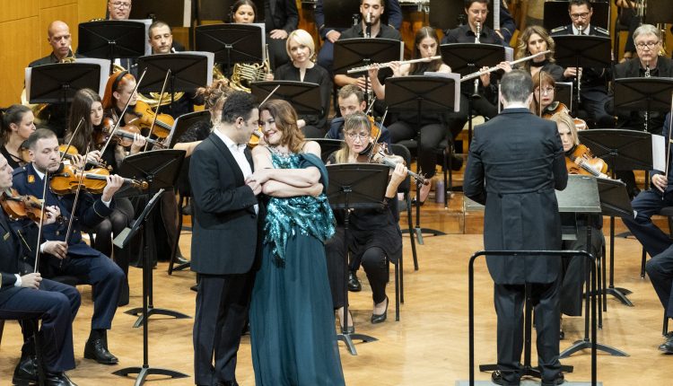 Amadi Lagha i Donata Lombardi