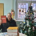 DECEMBARSKI ZAGRLJAJ: Color Press Grupa u poseti domovima za decu, stare i beskućnike 6 471279283 10162457016219391 122041534425988200 n